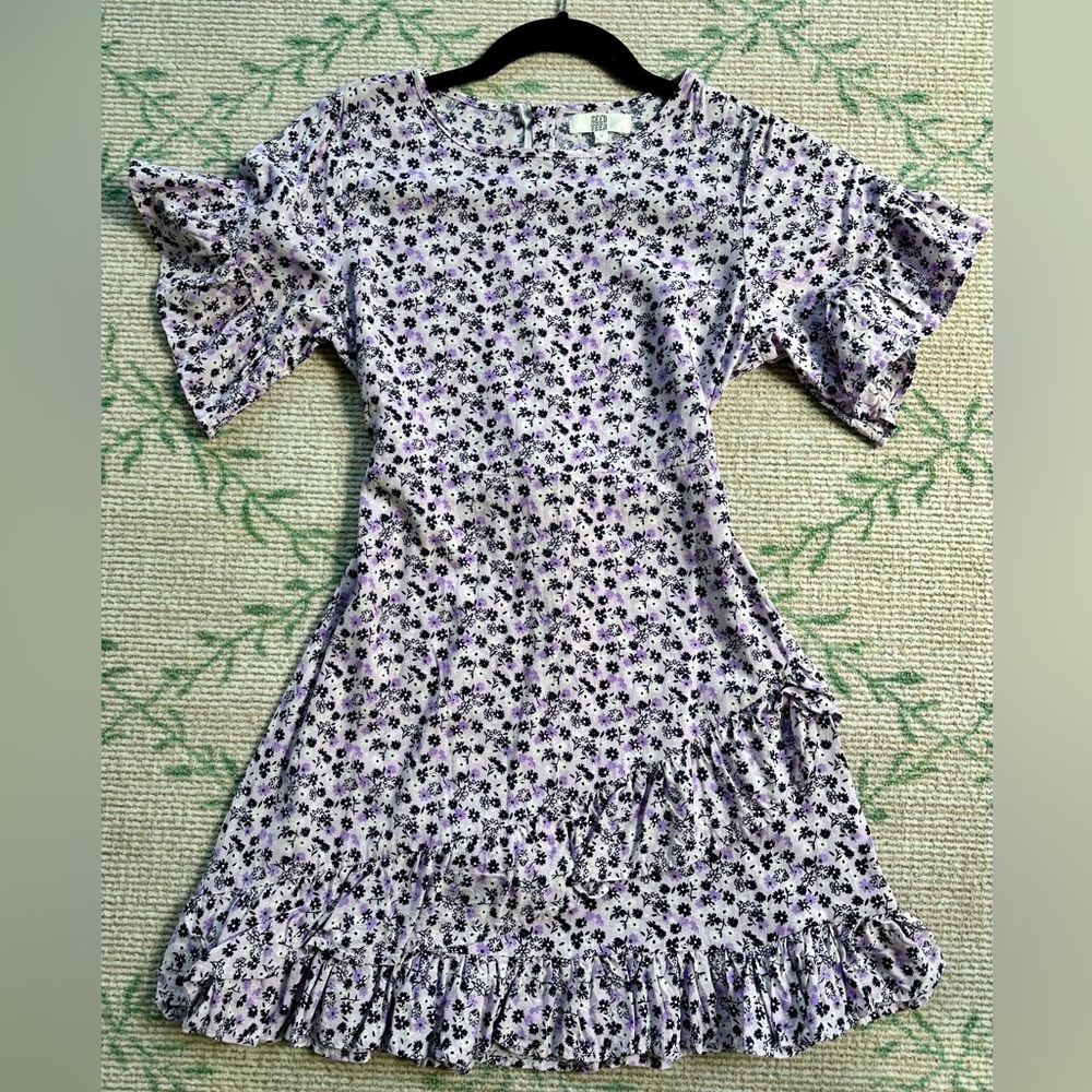 Seed Teen purple floral flutter-sleeve lightweight dress. Girls size 12